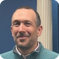 Lars Holzman's headshot